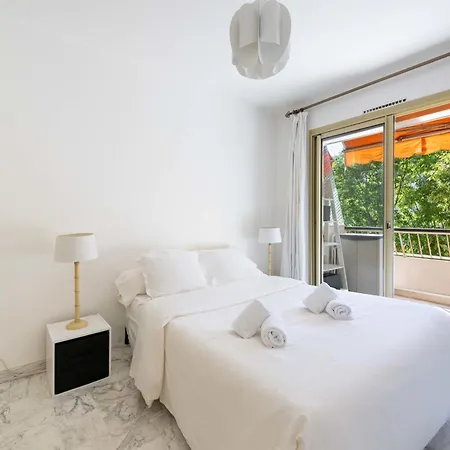 Apartment 1-br With Terrace Near La Croisette Cannes